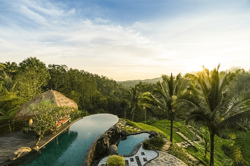 Mid-range Hotels